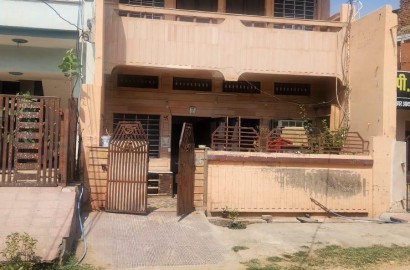 6Bedrooms 3Baths Independent House/Villa for Sale