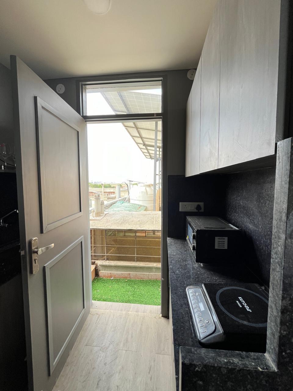 1BHK Fully Furnished Penthouse for Rent – Near Airport, Tonk Road, Jaipur