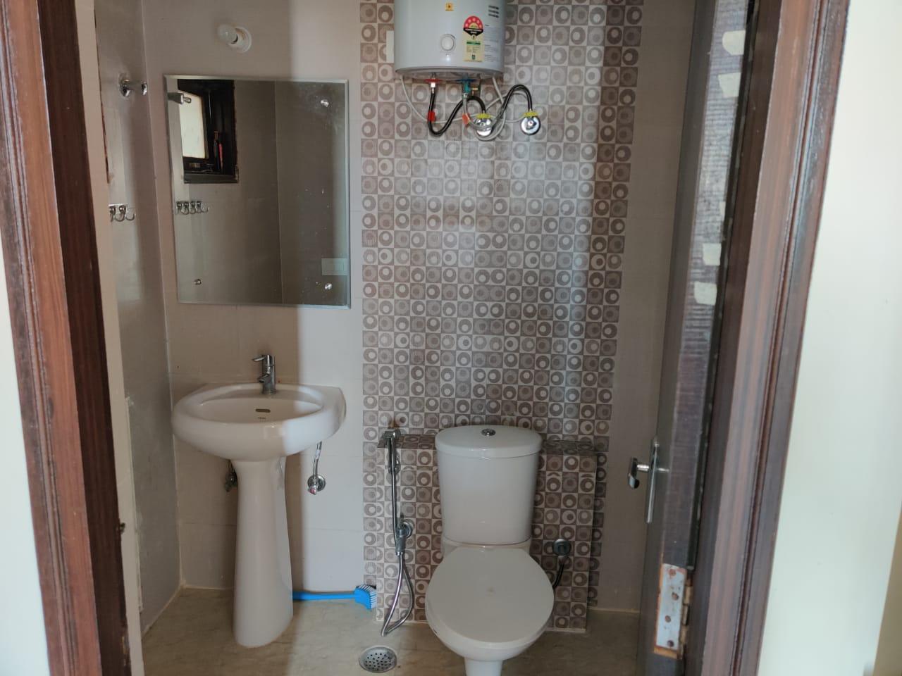 Fully Furnished Studio Apartment for Rent in Bajaj Nagar, Gopalpura – Ready to Move