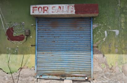 Commercial Shop for Sale in Daudpur Fatak Main Market – South Facing