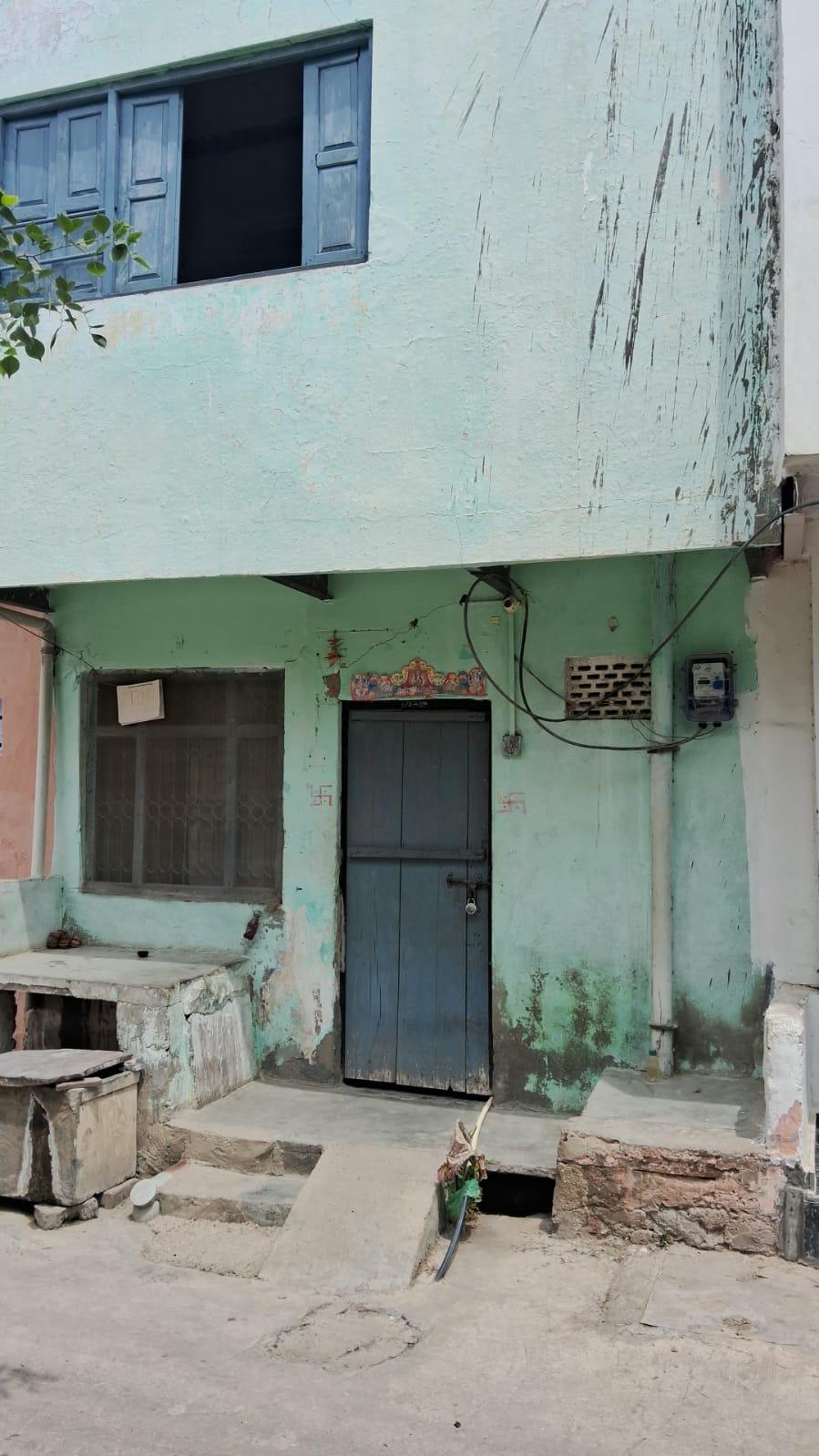 1st Floor House for Rent in Kala Kua Housing Board Alwar | 1 Room + Open Area | Park Face | KeyMyHome
